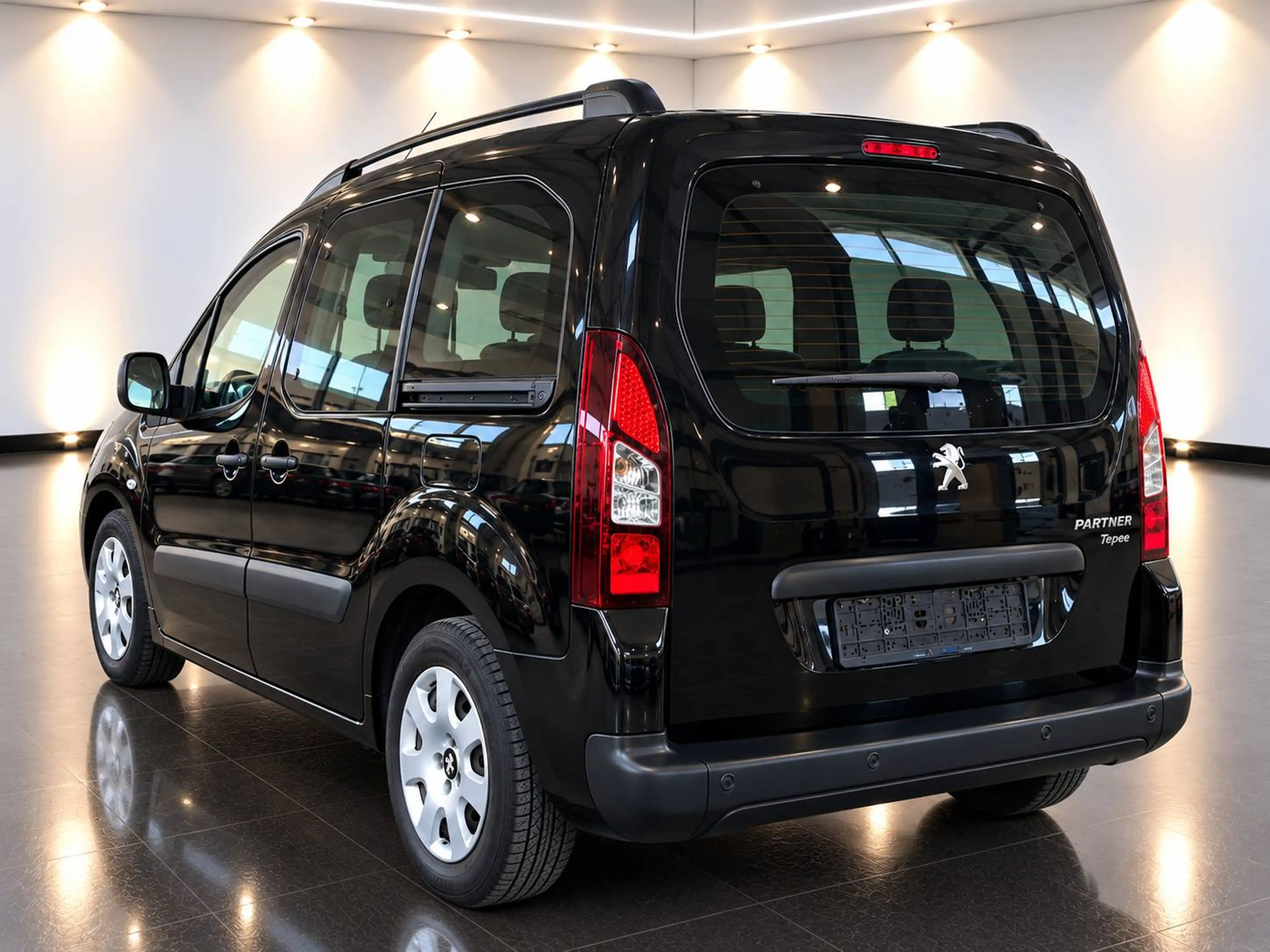 Peugeot Partner Partner Tepee Active°Doppelschiebetür°super Zustand — photo 7