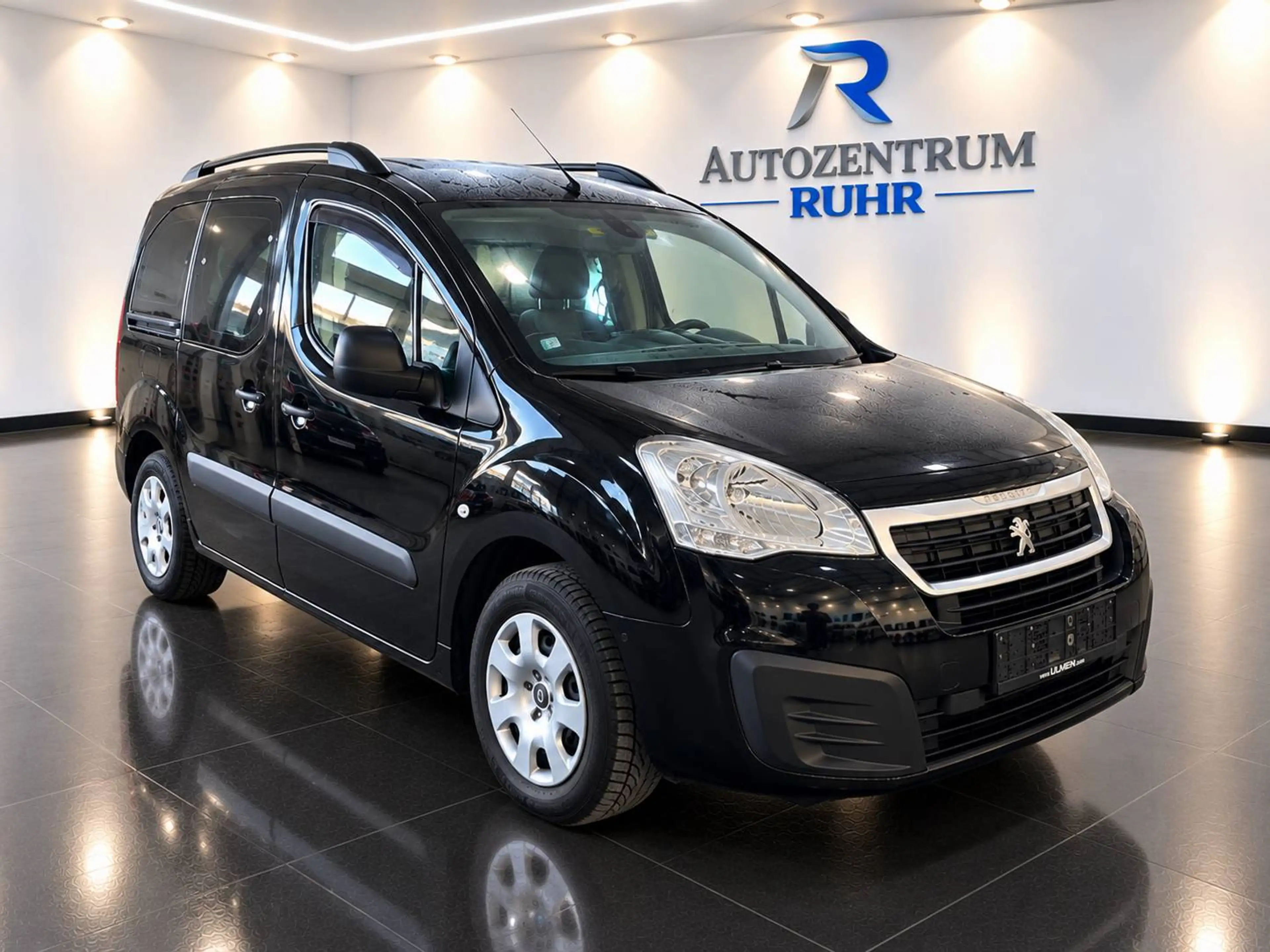 Peugeot Partner Partner Tepee Active°Doppelschiebetür°super Zustand — photo 4