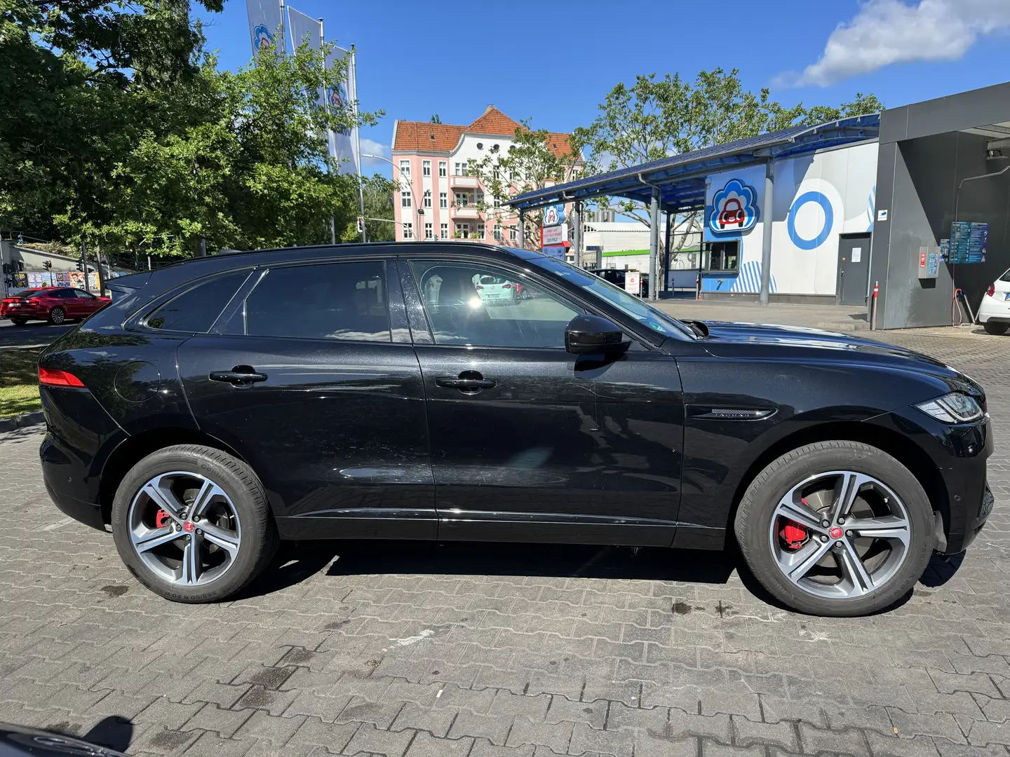 Jaguar F-Pace S AWD - 2