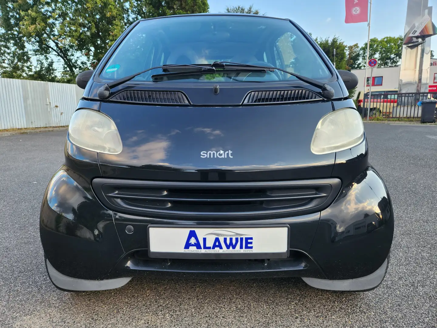 smart forTwo Pure 0,8cdi 30kW Halbautomatik Klima ohne Tüv Noir - 2