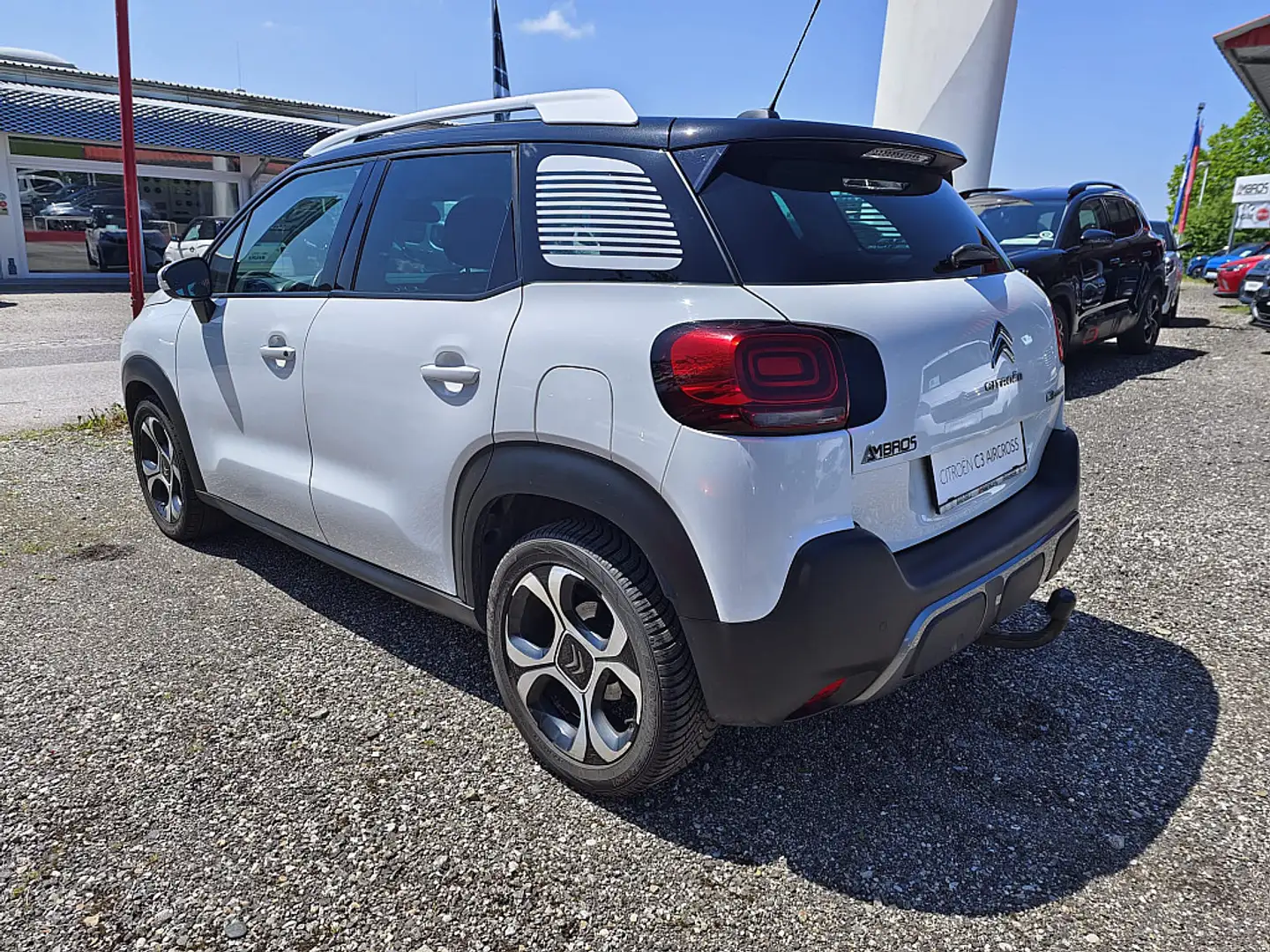 Citroen C3 Aircross PureTech 110 S&S EAT6 Shine Aut. Bianco - 2