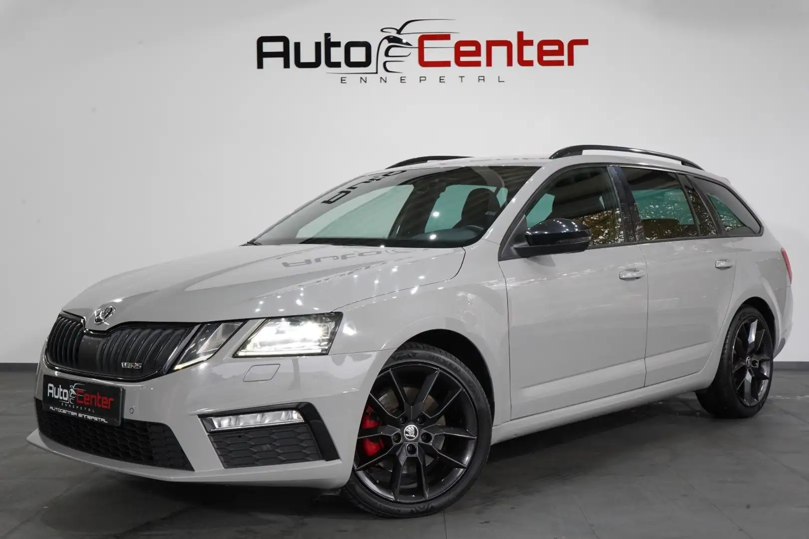 Skoda Octavia Combi RS*1.Hand*Schalter*Canton* Grau - 1