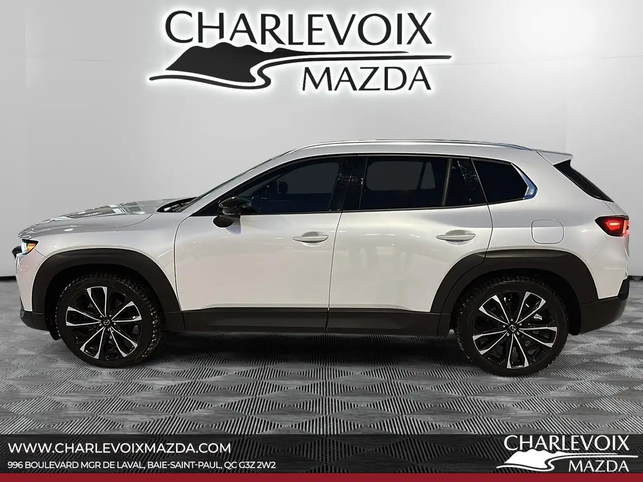 Mazda CX-50 снимка Mazda CX-50