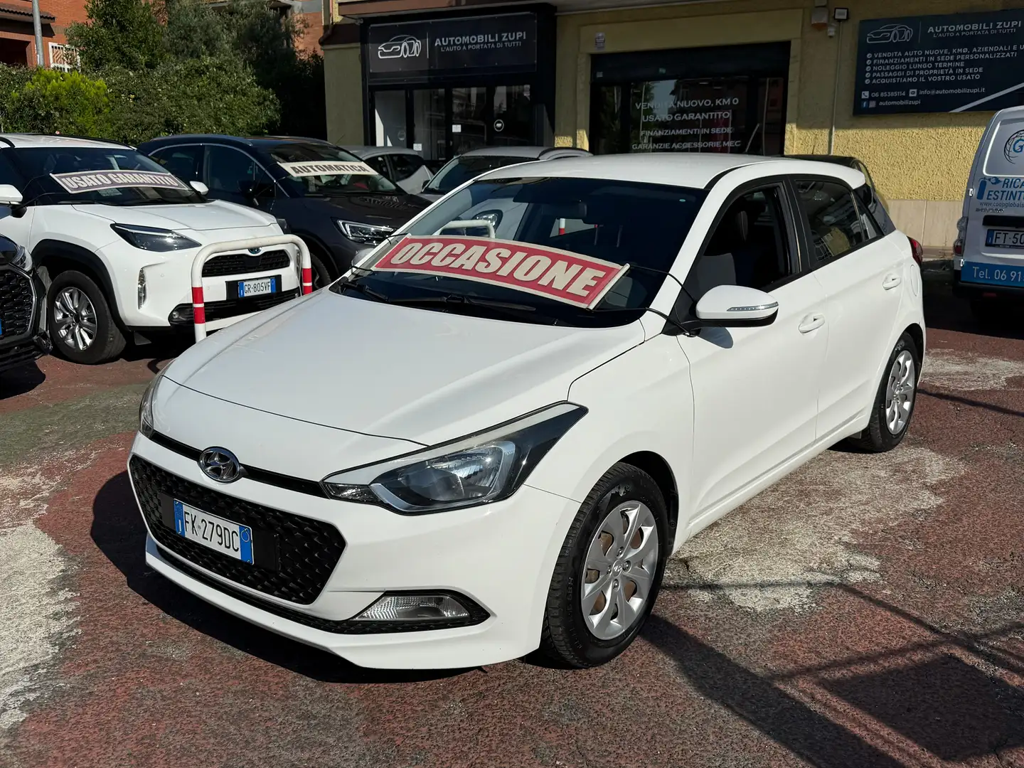 Hyundai i20 EURO 6 **IDEALE PER NEOPATENTATI** - 1