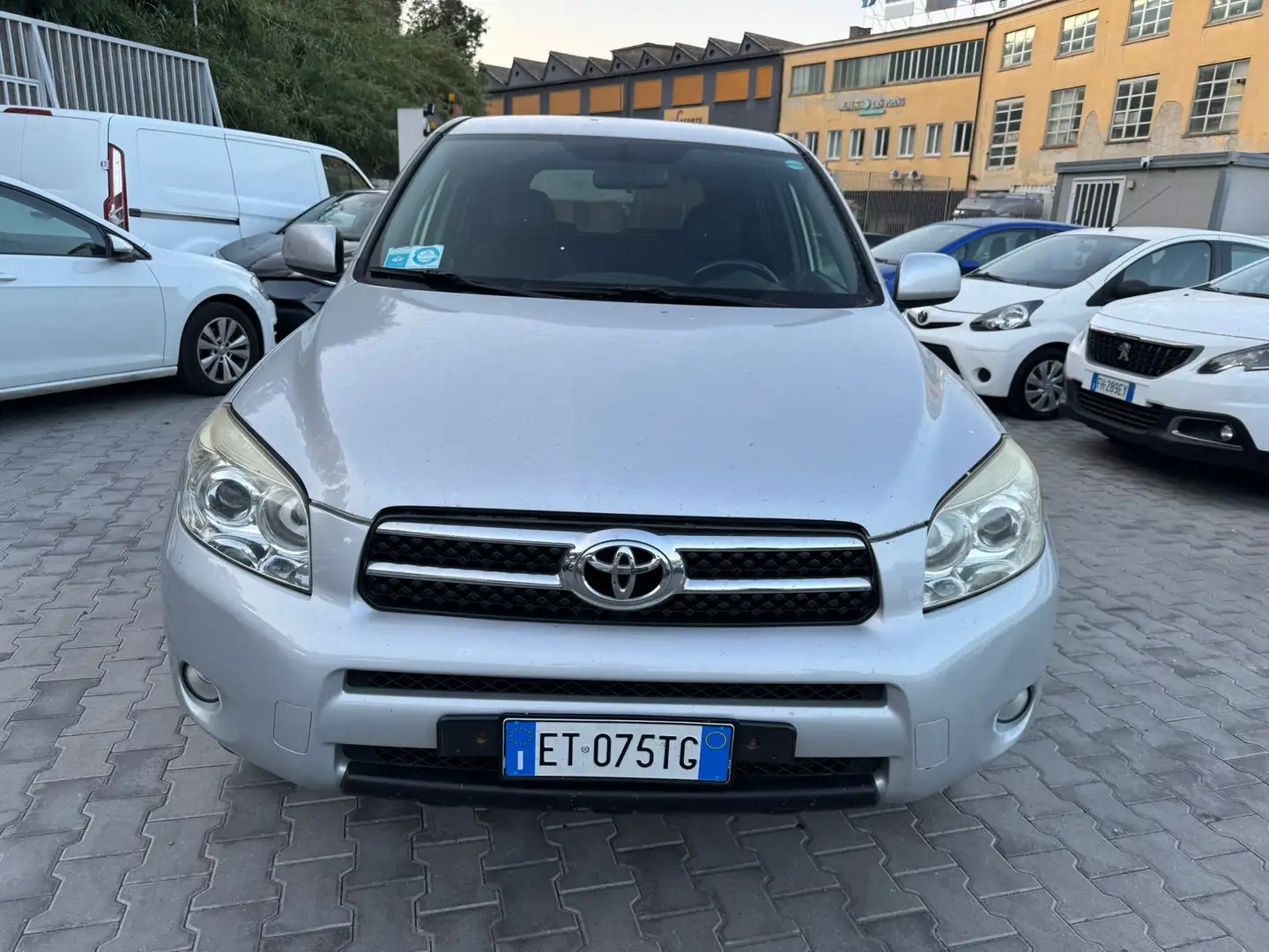 Toyota RAV 4 RAV4 2.2 d-4d Luxury 136cv - 2