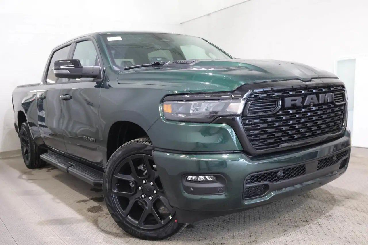 RAM 1500 снимка RAM 1500