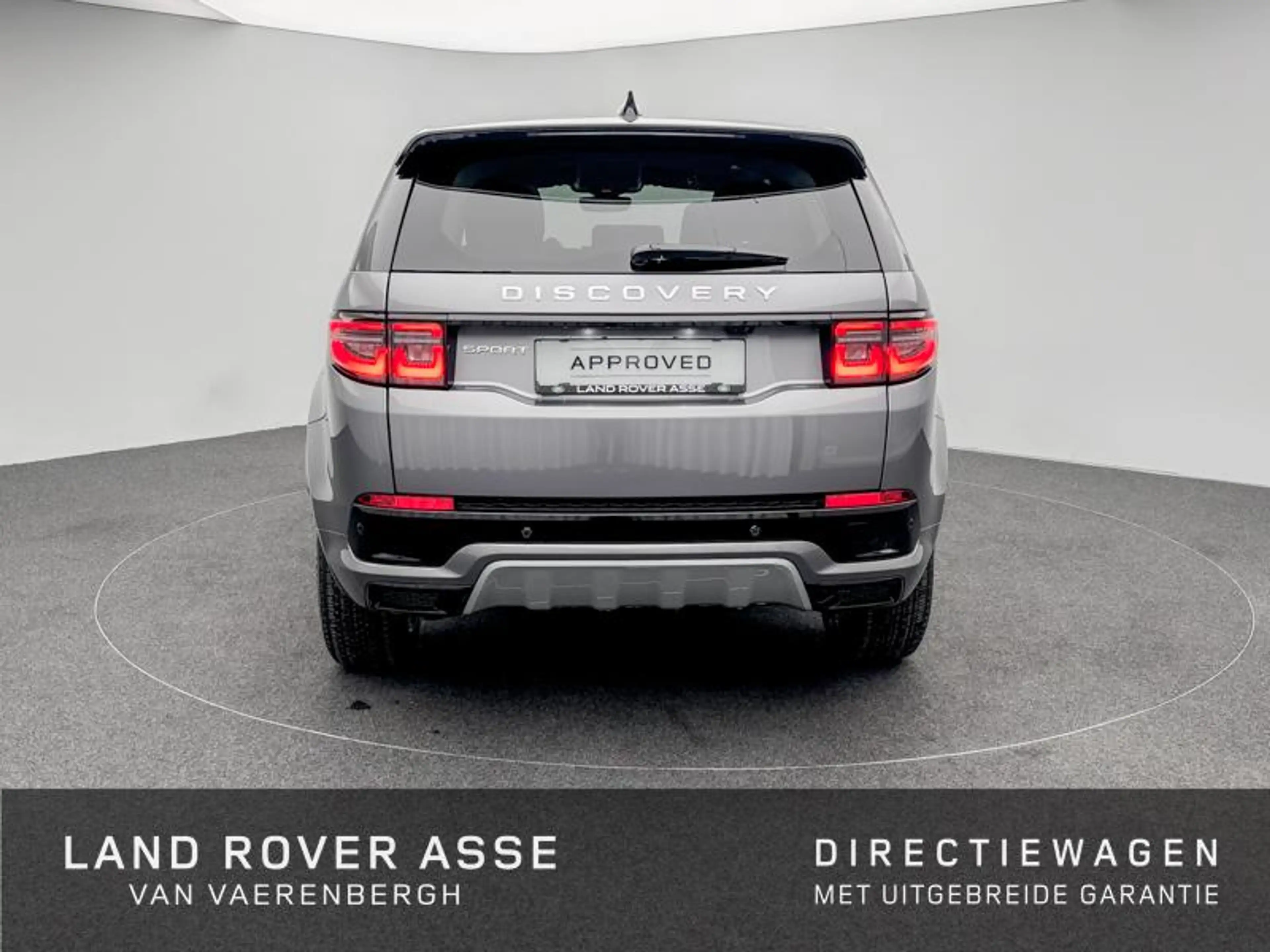 Land Rover Discovery Sport P270e S AWD — photo 10