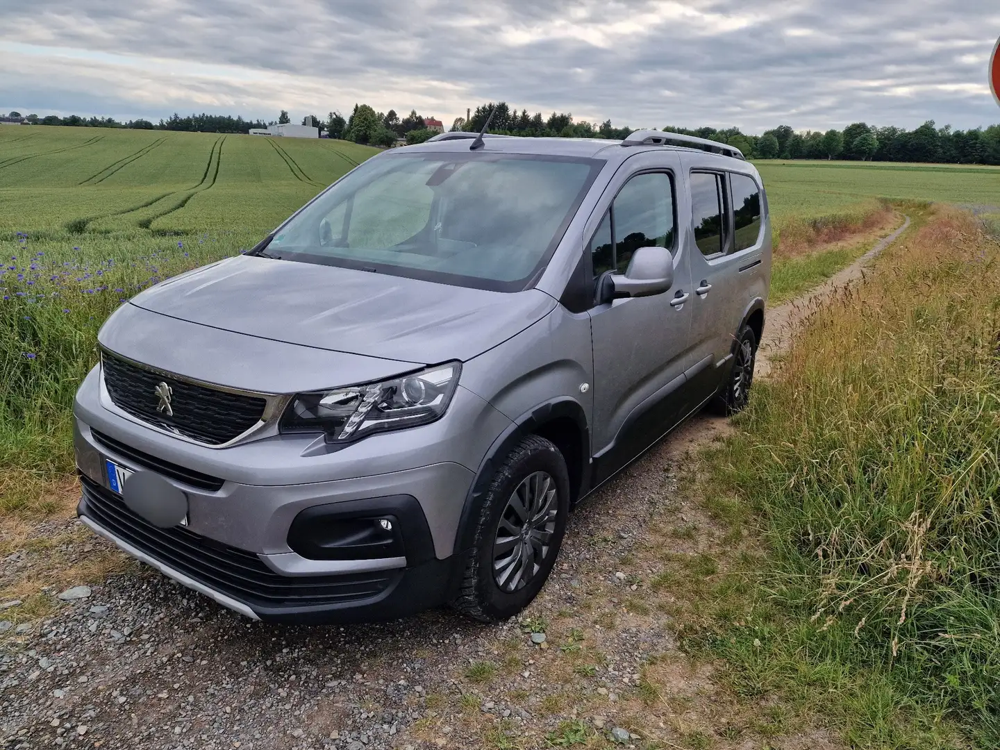 Peugeot Rifter Allure L2 Gris - 2