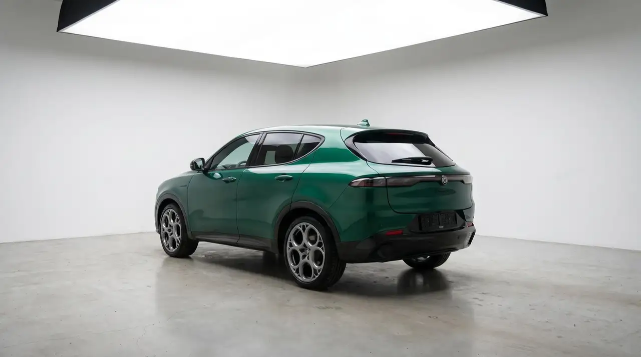 Alfa Romeo Tonale 2023 — фото 6