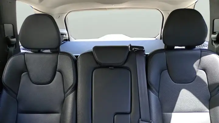 Volvo XC90 2021, foto 13