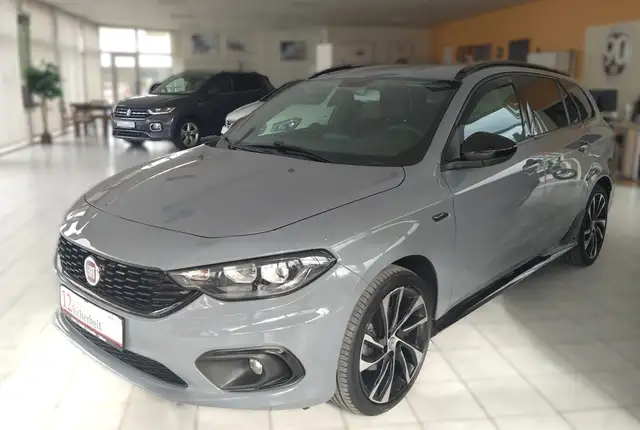 Fiat Tipo Kombi S-Design 1.4 T-Jet Start/Stopp AHK Sitzheizu