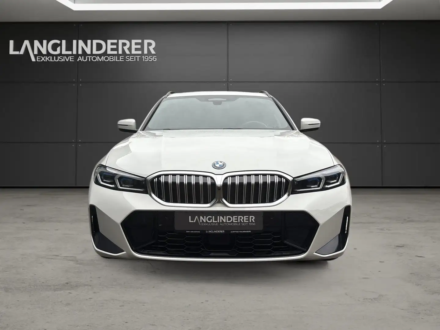 BMW 330 e xDr.Touring MSport NP82709,- Akusticverglasung Weiß - 2