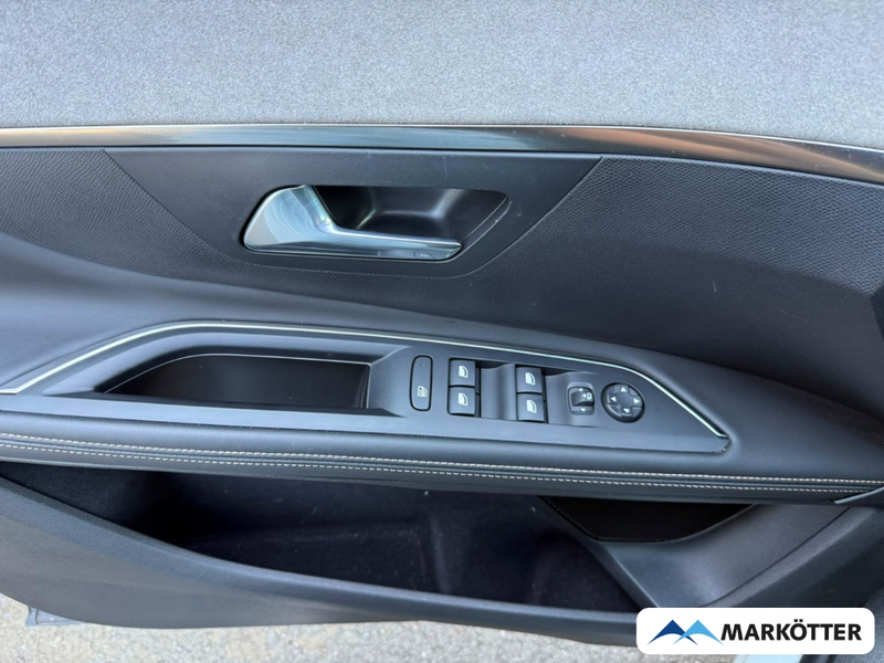 Peugeot 5008 Hybrid 136 GT 7-Sitzer ACC/AHK/BLIS/MASSAGE — photo 13