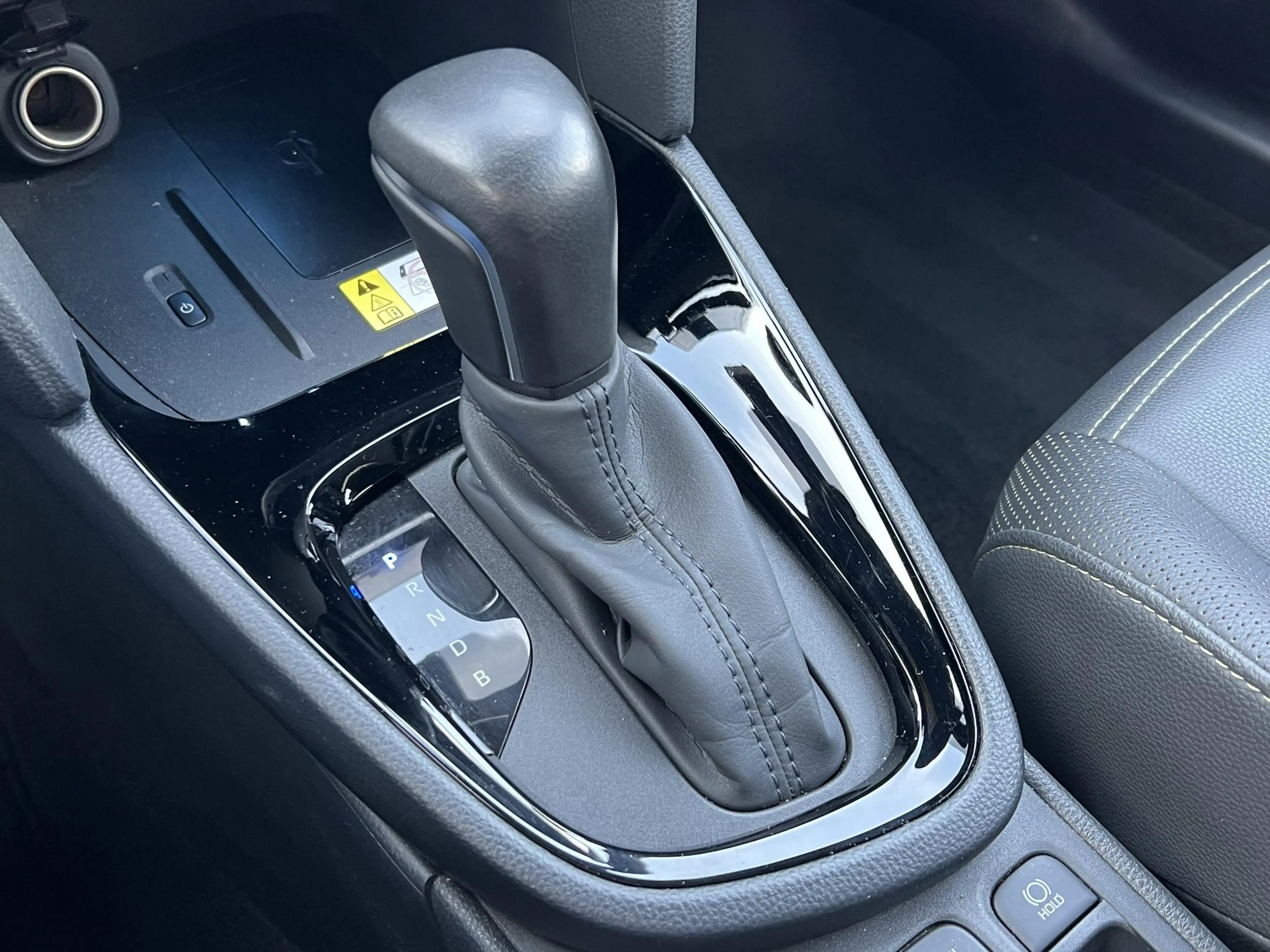 Toyota Yaris Cross 1.5 Hybrid Adventure AWD | Uniek 4X4, Head up disp — photo 37