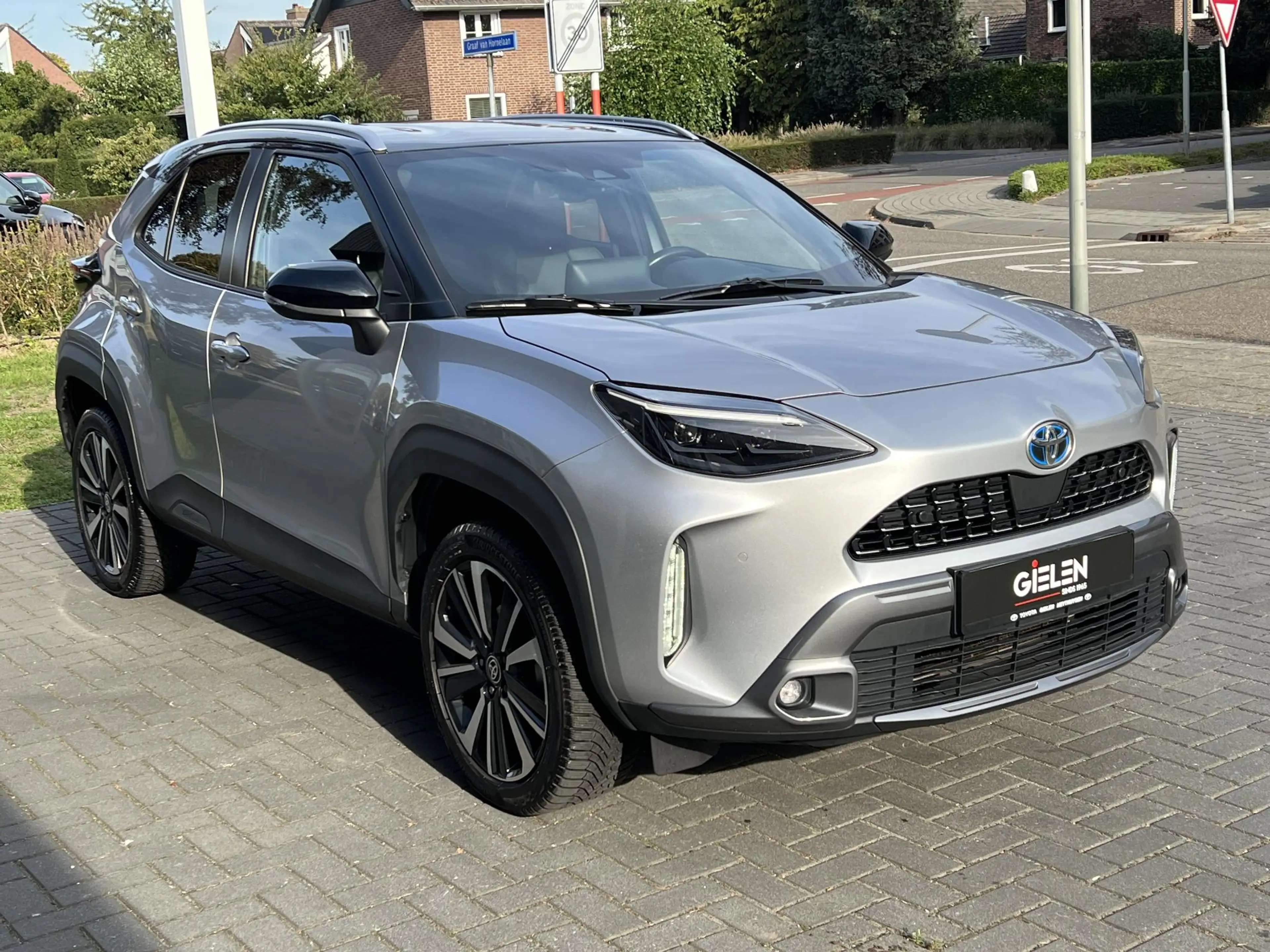 Toyota Yaris Cross 1.5 Hybrid Adventure AWD | Uniek 4X4, Head up disp — photo 10