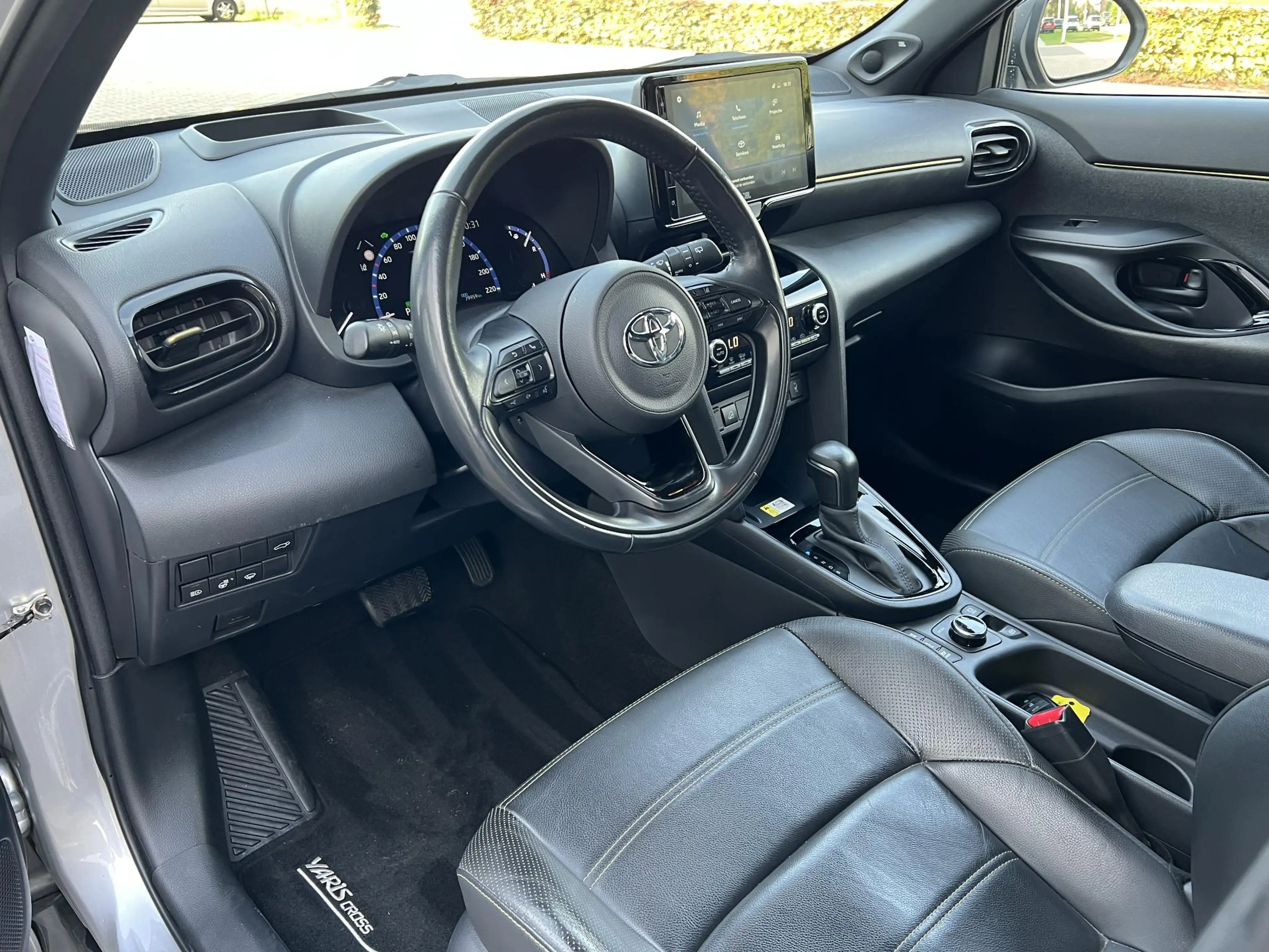 Toyota Yaris Cross 1.5 Hybrid Adventure AWD | Uniek 4X4, Head up disp — photo 21