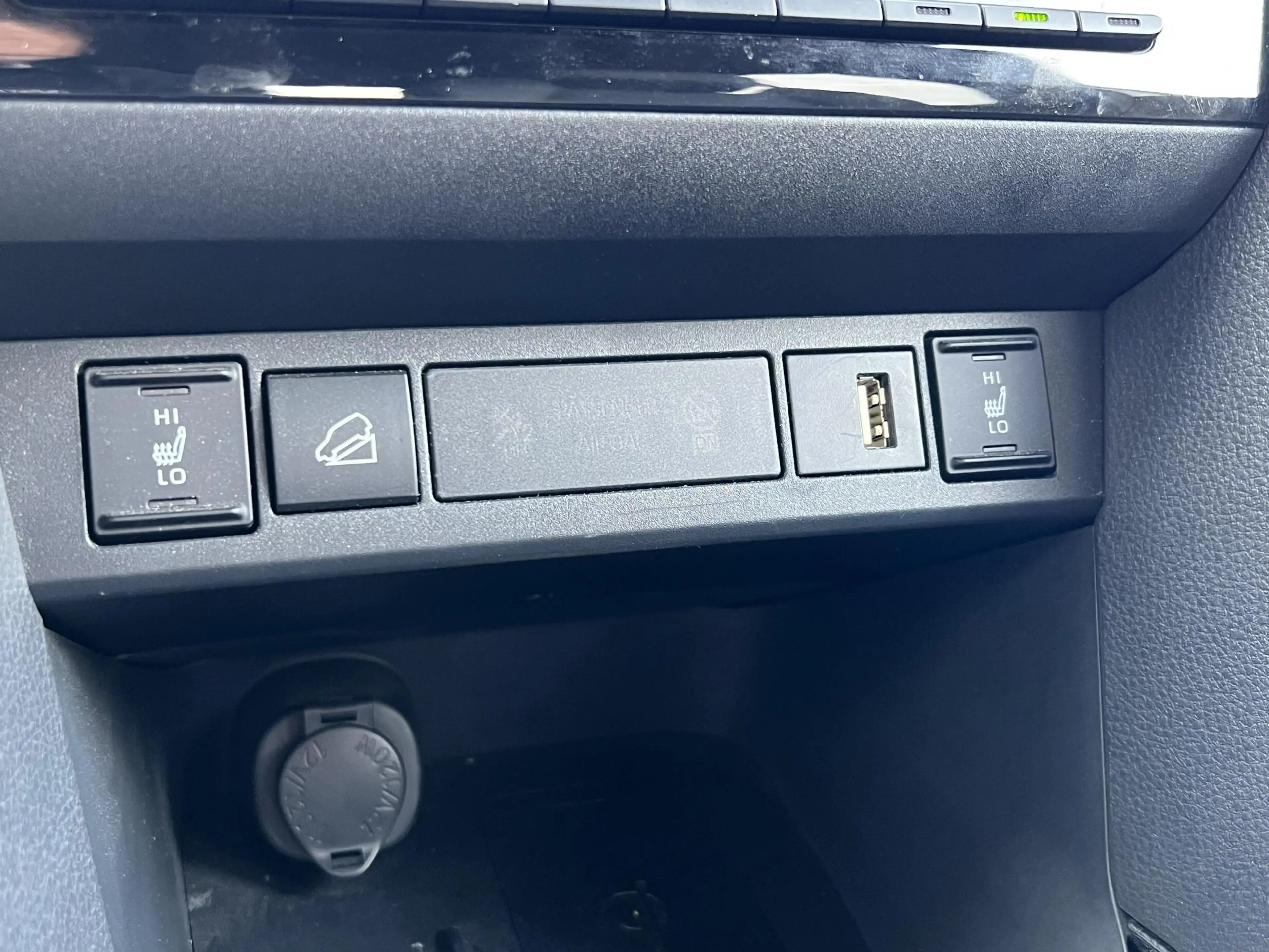 Toyota Yaris Cross 1.5 Hybrid Adventure AWD | Uniek 4X4, Head up disp — photo 36
