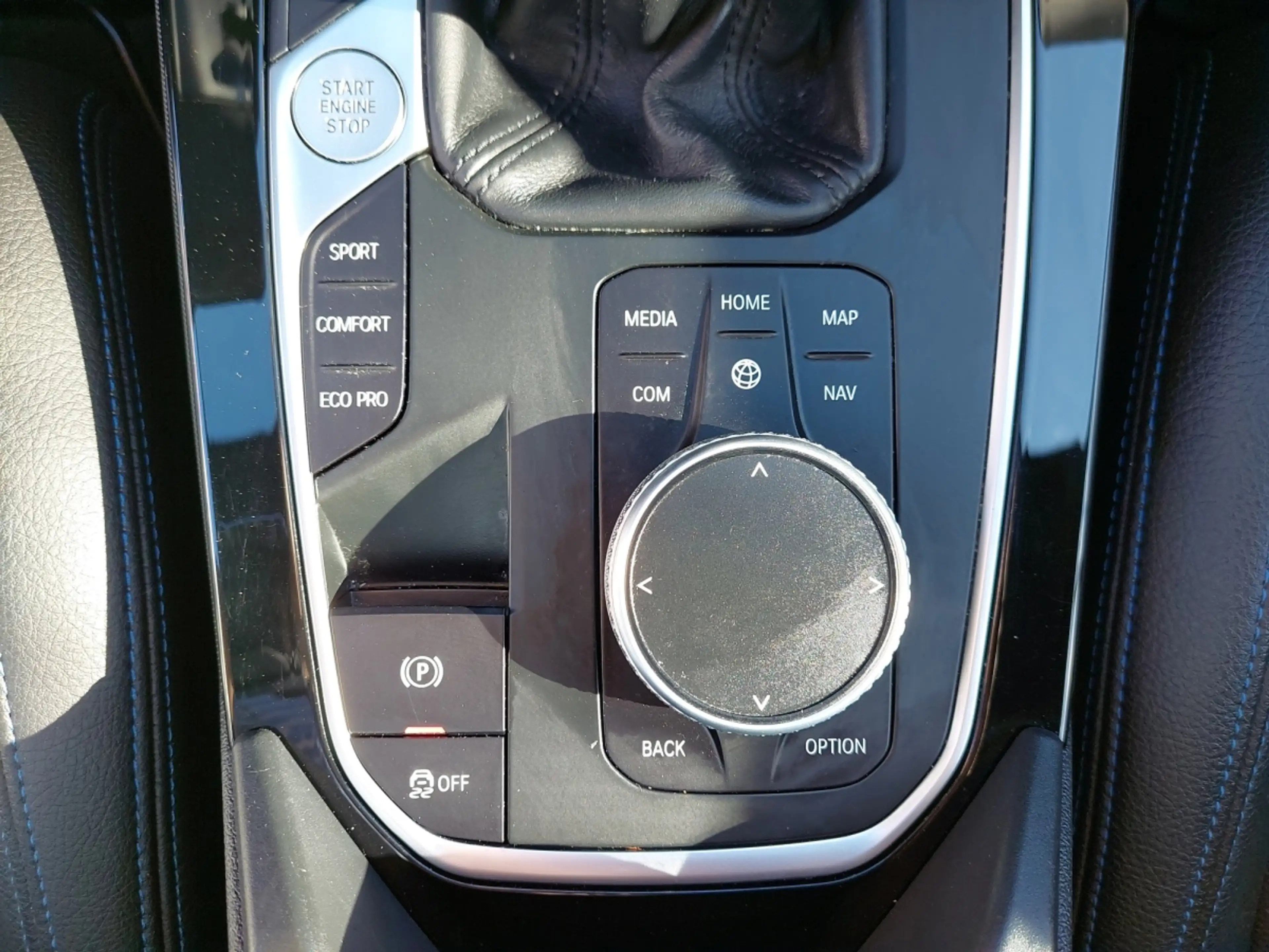 BMW 118 i M-Paket — photo 16