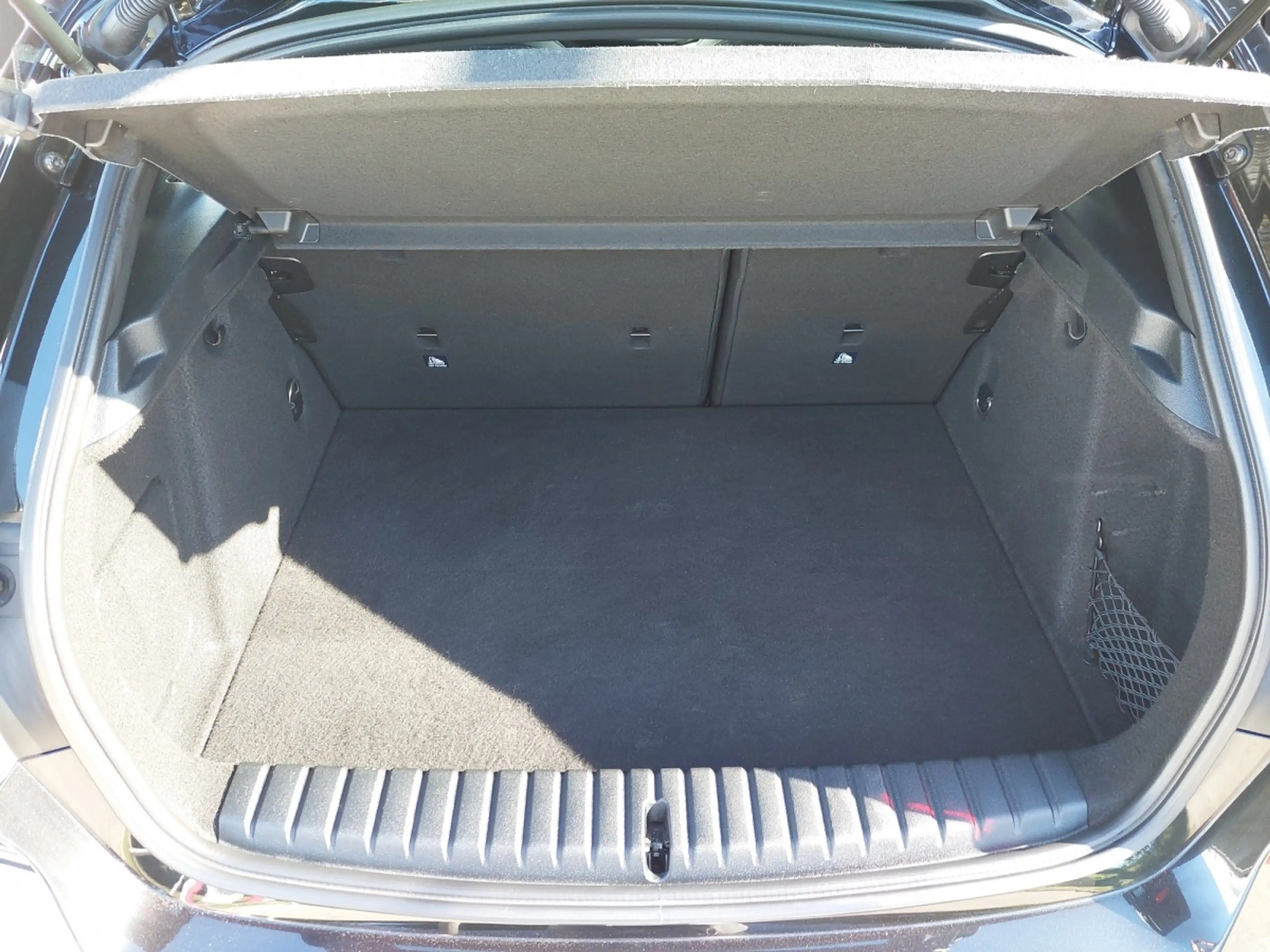 BMW 118 i M-Paket — photo 11