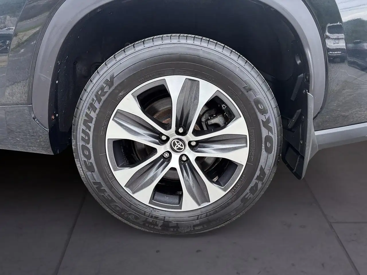 Toyota Highlander photo Toyota Highlander