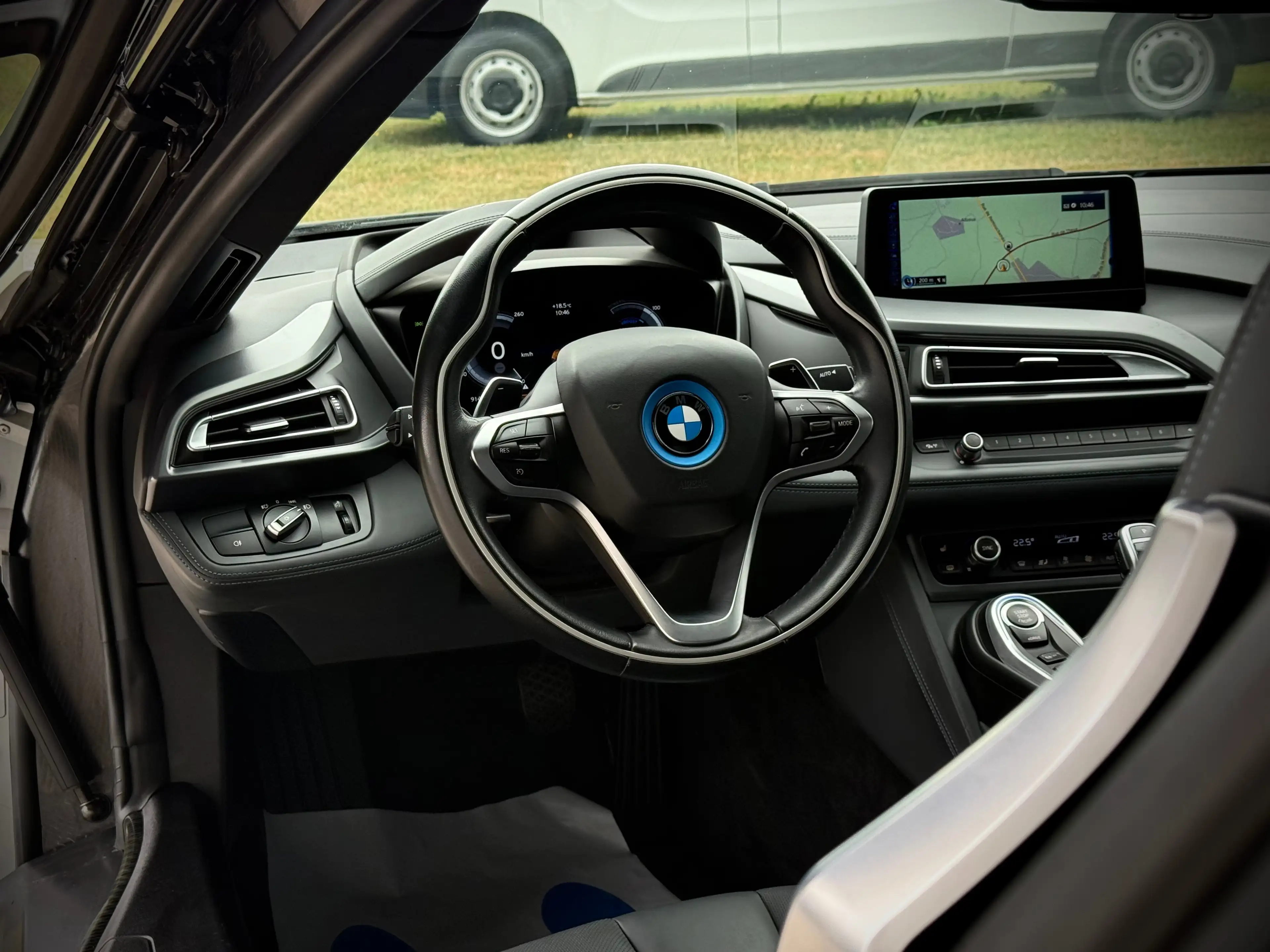 BMW i8 Coupé, SOH Batterie 100%, Historique BMW — photo 11