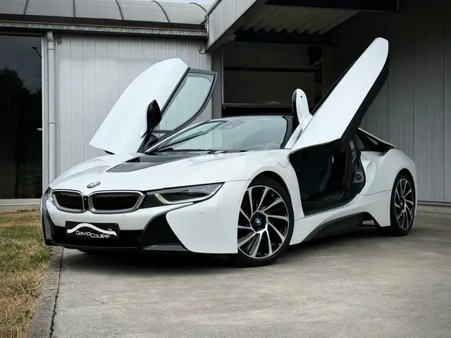 BMW i8