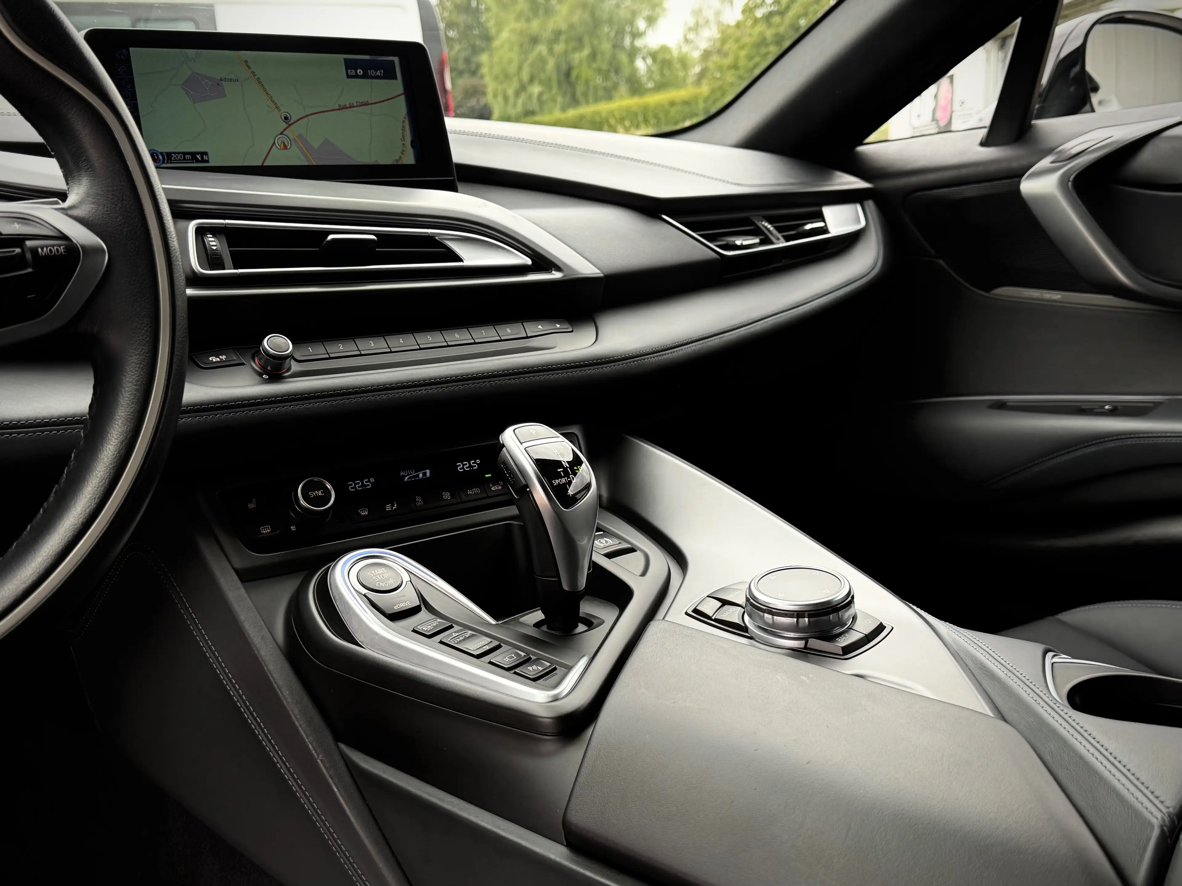 BMW i8 Coupé, SOH Batterie 100%, Historique BMW — photo 13