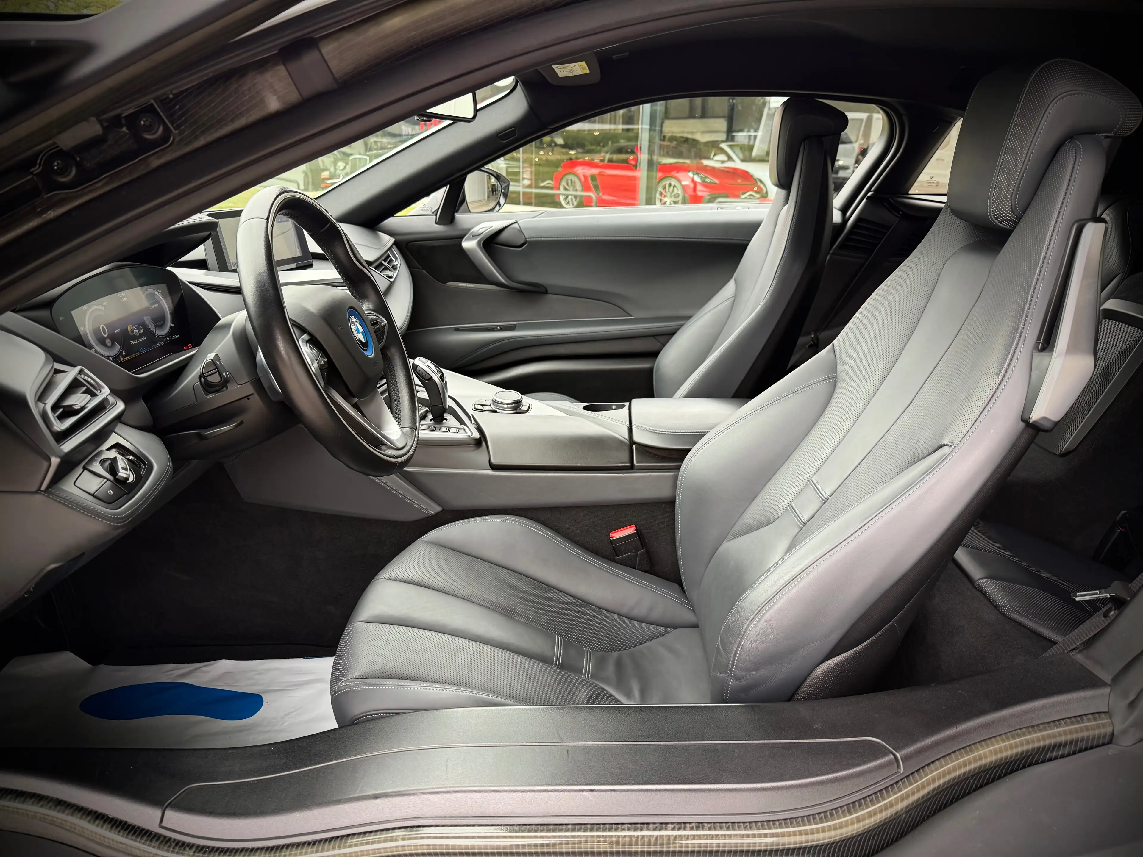BMW i8 Coupé, SOH Batterie 100%, Historique BMW — photo 12