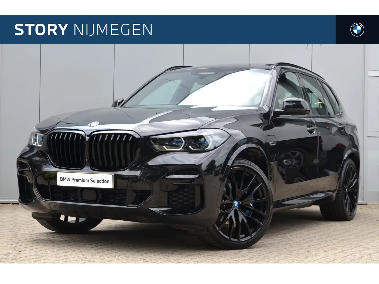 BMW X5 xDrive45e High Executive M Sport Automaat / Panora Schwarz - 1