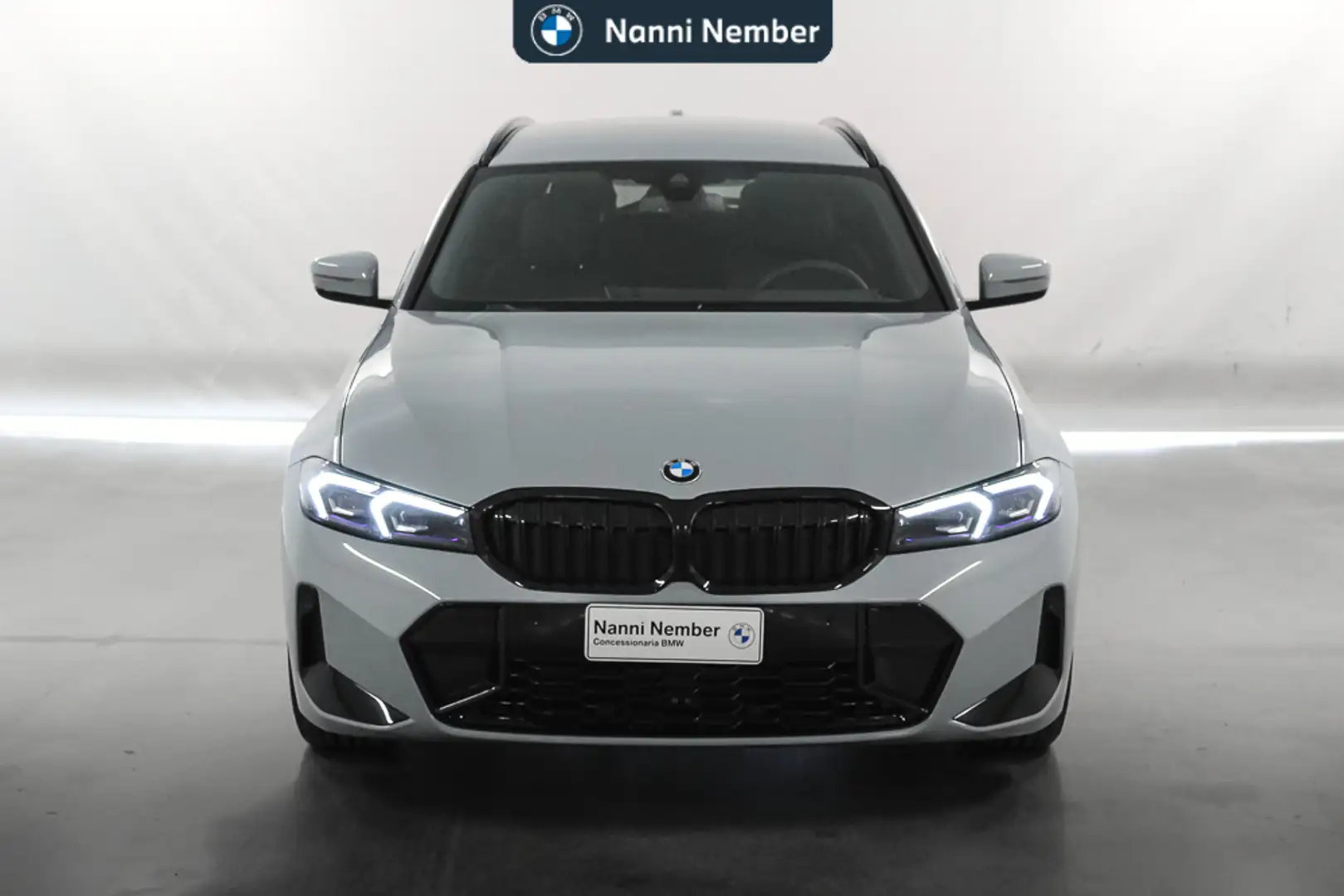 BMW 320 d xDrive Touring MSport Pro Gri - 2