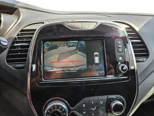 Renault Captur view 15
