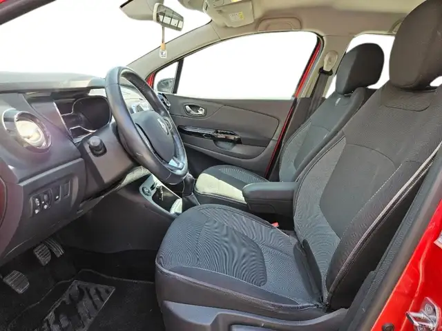 Renault Captur view 8