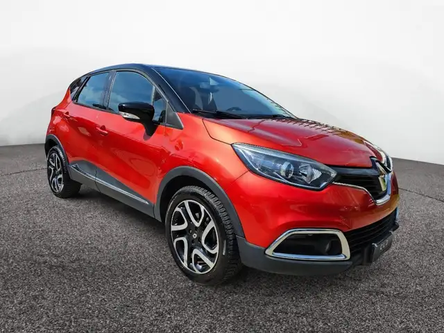 Renault Captur view 3