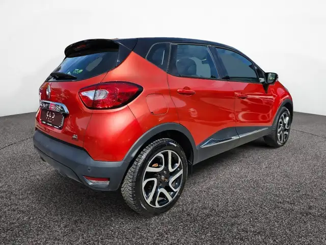 Renault Captur view 4