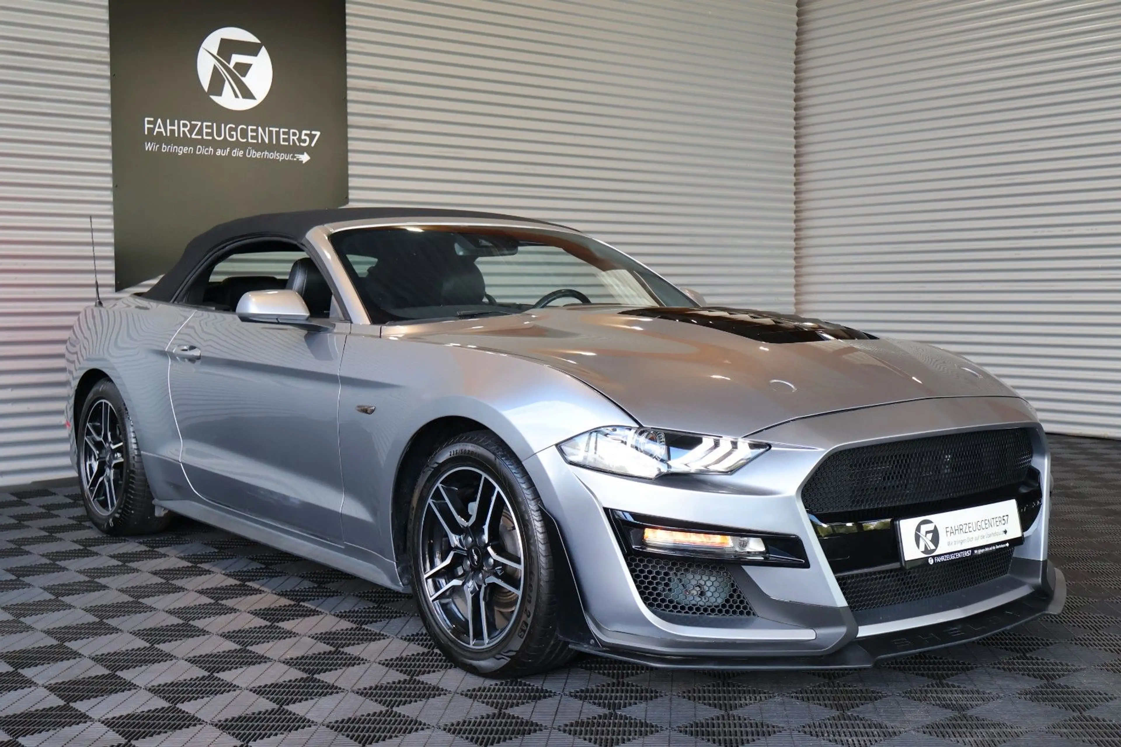 Ford Mustang 2.3 EcoBoost/SHELBY OPTIK/CARPLAY/KAMERA — photo 6