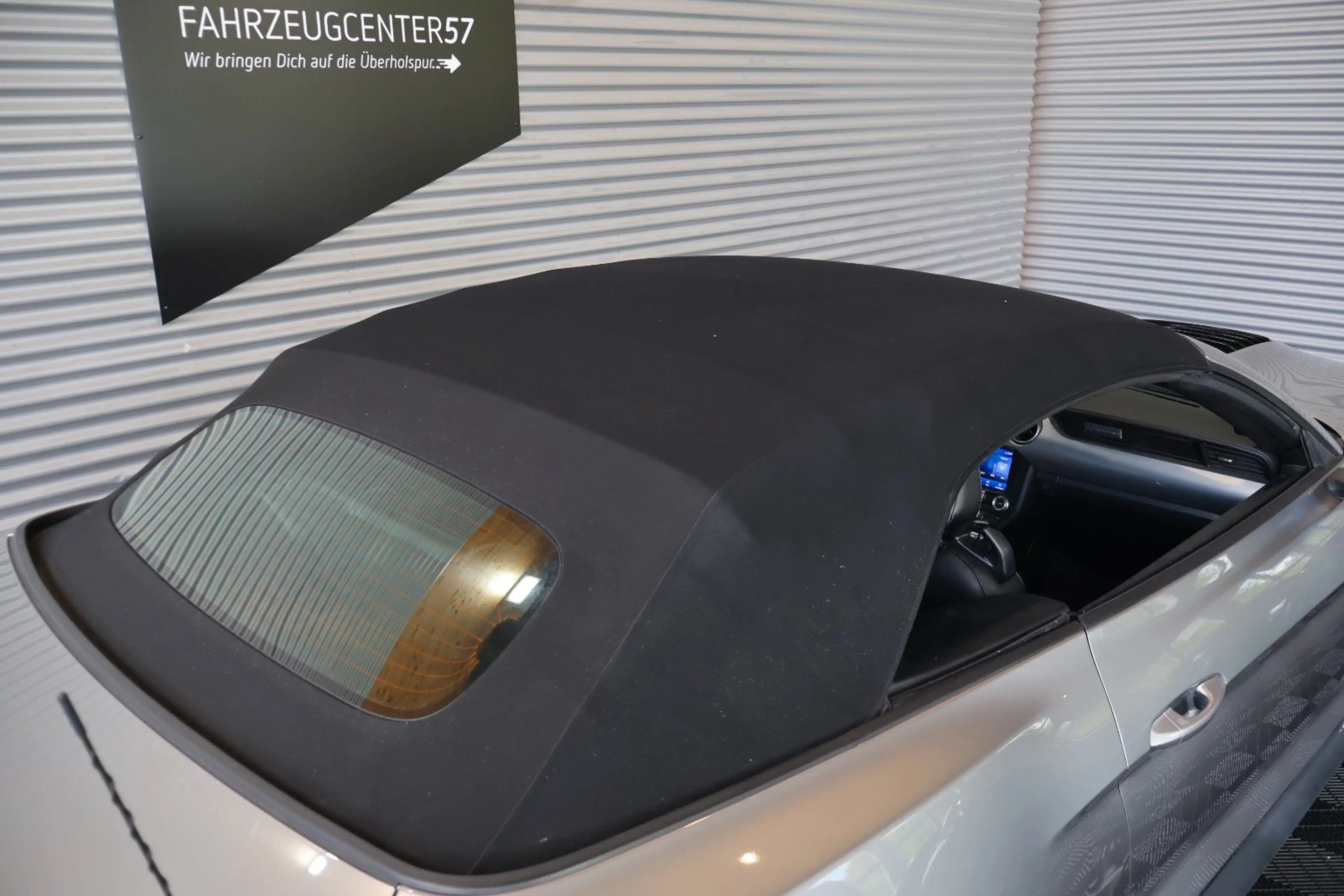 Ford Mustang 2.3 EcoBoost/SHELBY OPTIK/CARPLAY/KAMERA — photo 9