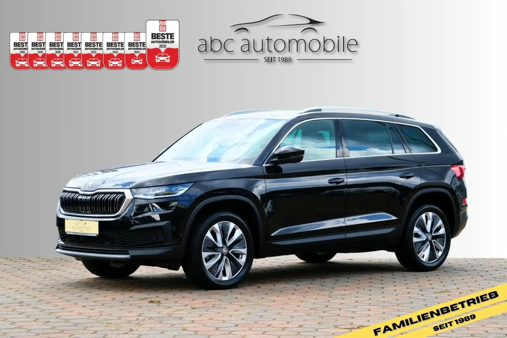 Skoda Kodiaq 2.0 TSi Style 4x4 Pano LED AHK ACC Schwarz - 1