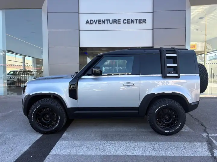 Land Rover Defender 2021, foto 6