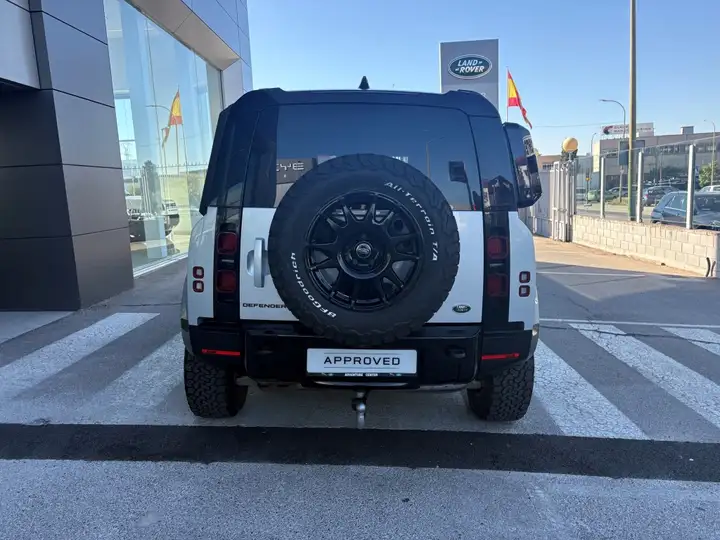 Land Rover Defender 2021, foto 7