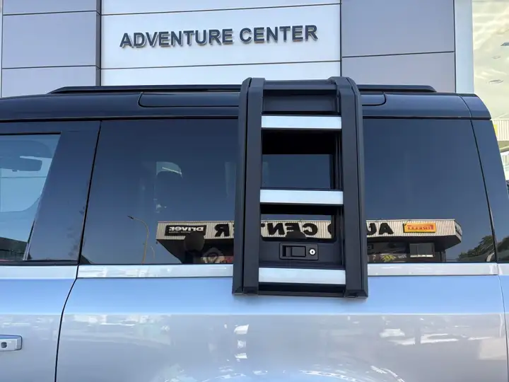 Land Rover Defender 2021, foto 11