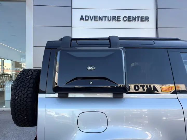 Land Rover Defender 2021, foto 10
