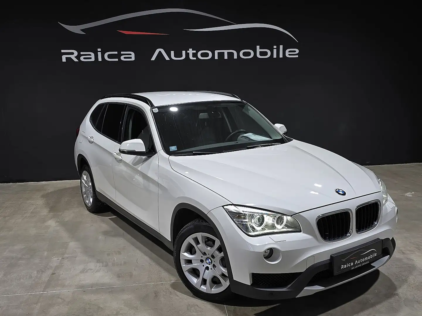 BMW X1 *Pickerl NEU *Parksensoren *Sitzheizung *LED *S... Weiß - 1