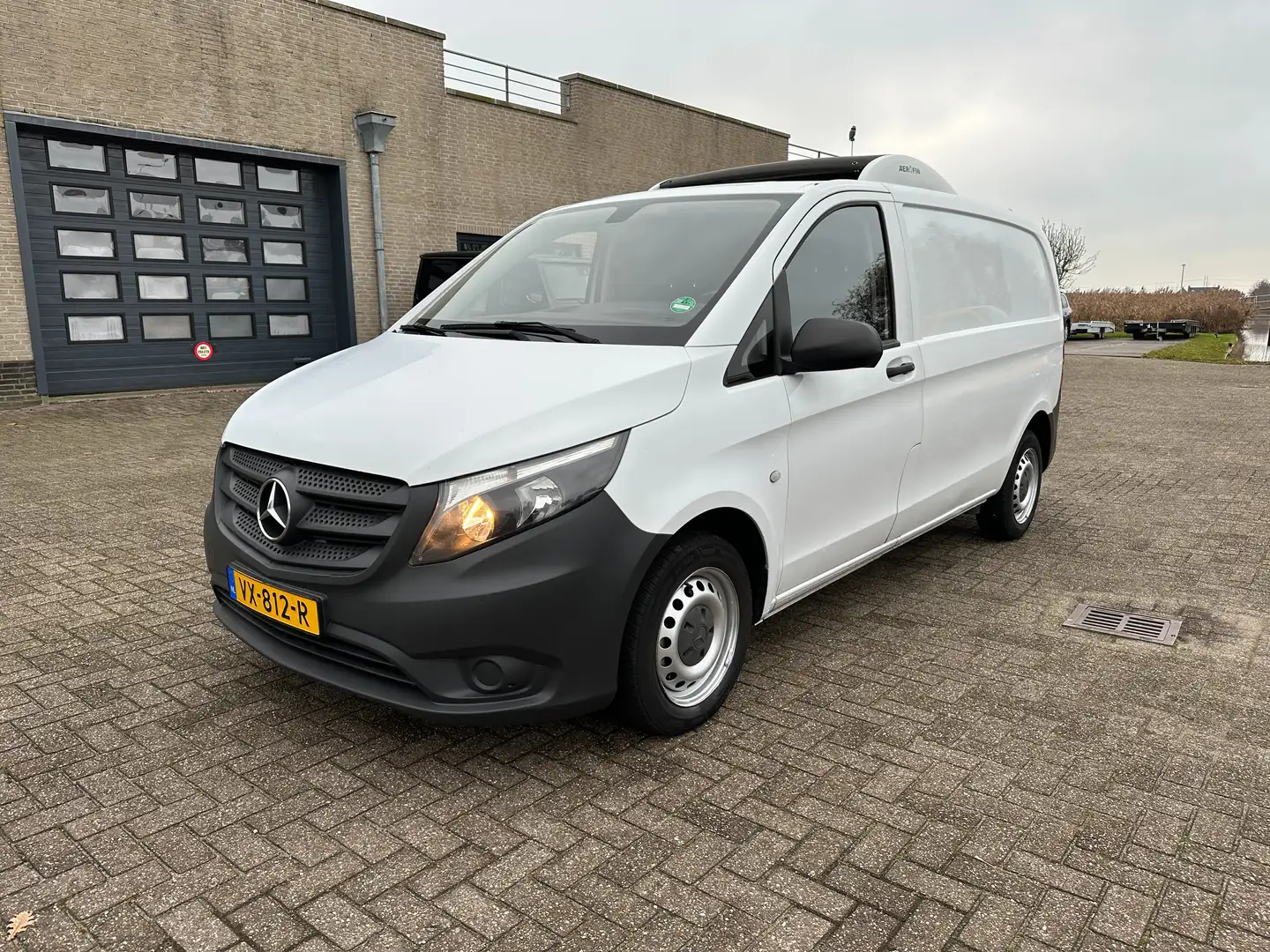 Mercedes-Benz Vito 109 CDI L1 Carrier Cool Freeze Net €7500 Weiß - 1