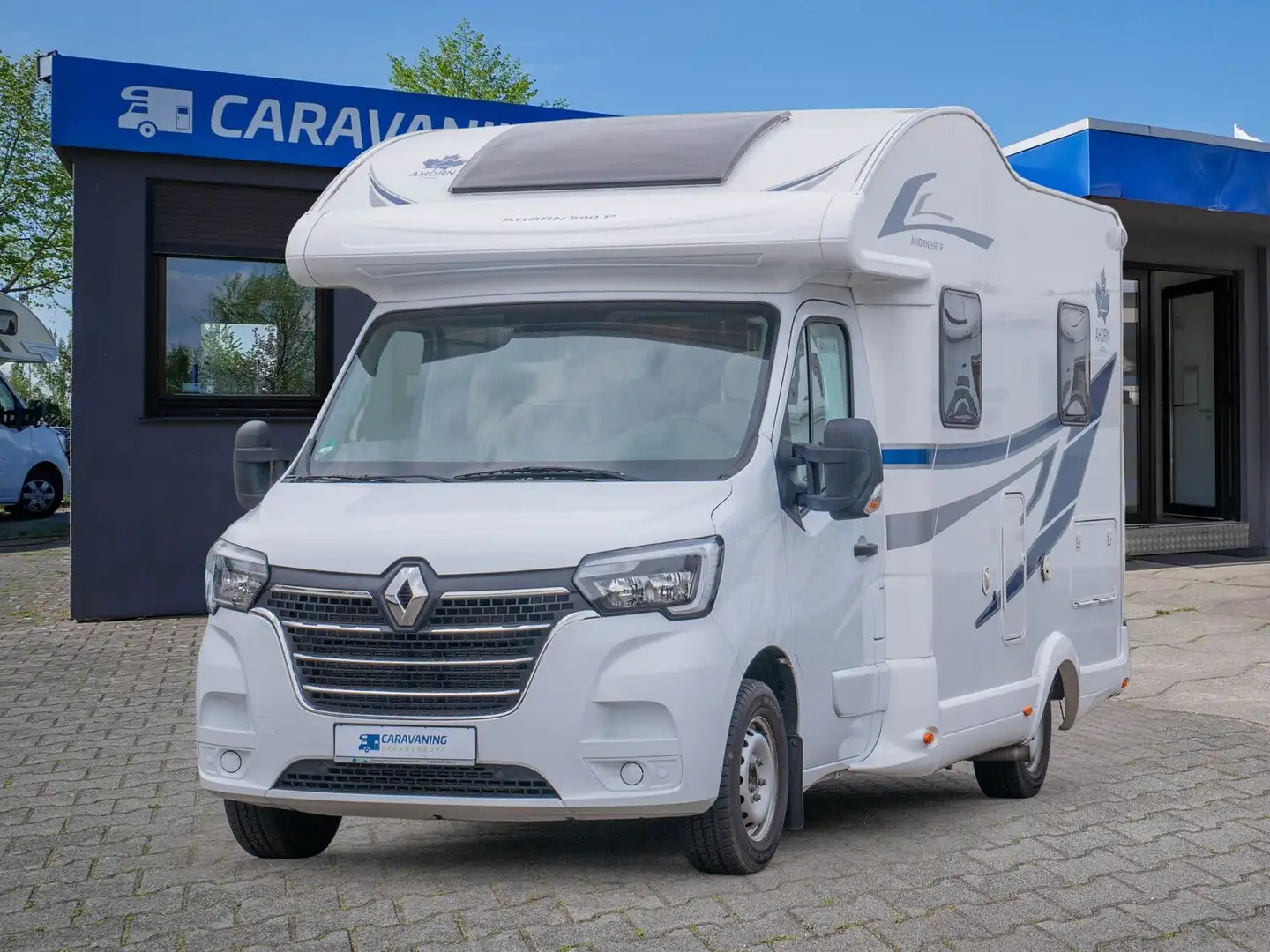 Ahorn Camp 590 Großes Camping-Erlebnis kompakter Raum Weiß - 1