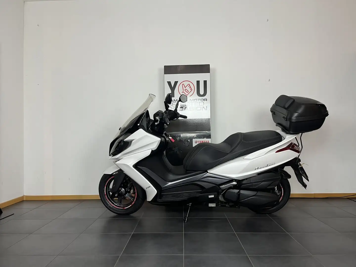 Kymco Downtown 350i - 1
