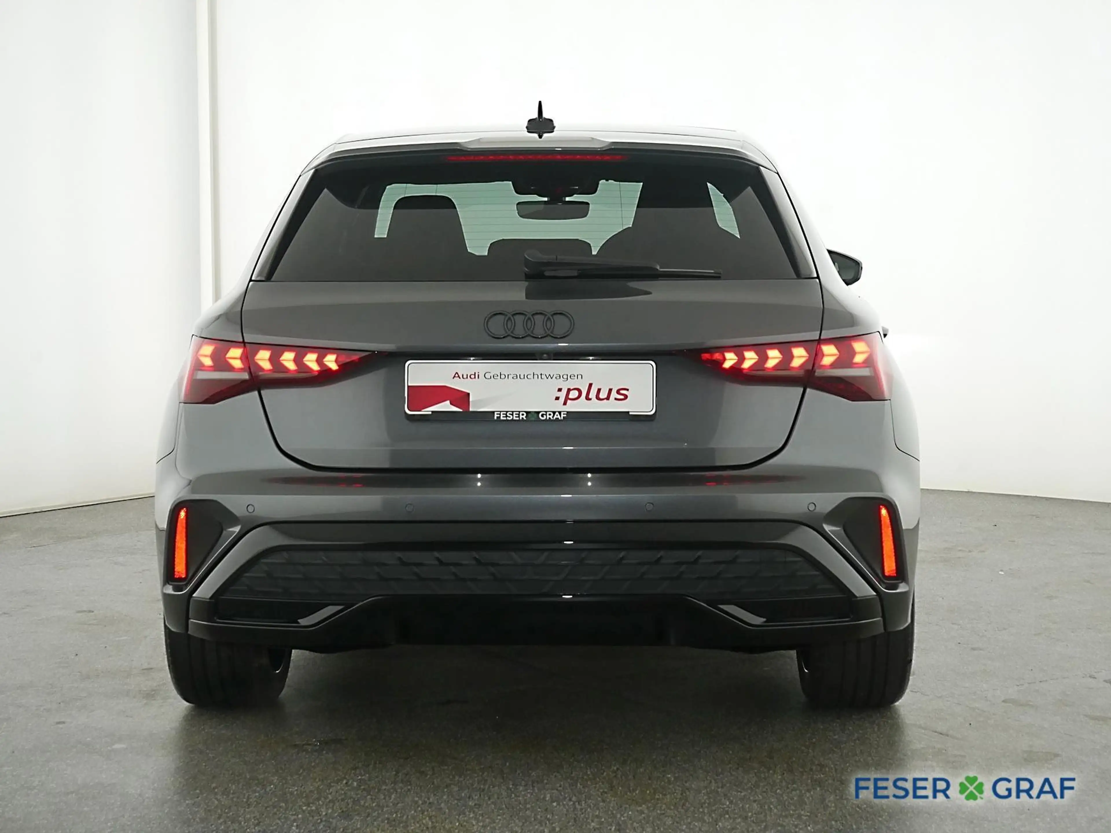 Audi A3 TFSI e S line virtual/Navi+/Matrix LED — photo 11
