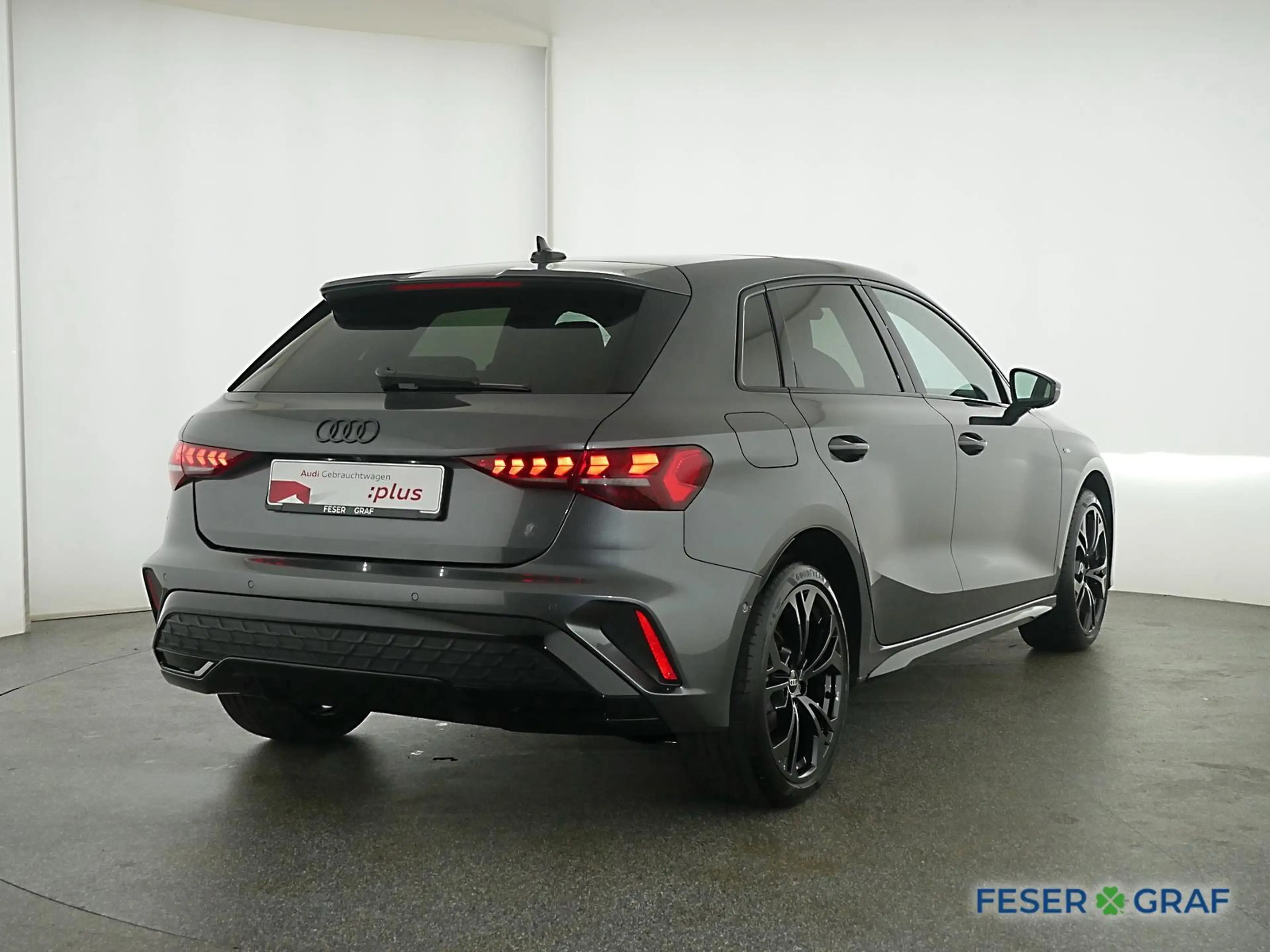 Audi A3 TFSI e S line virtual/Navi+/Matrix LED — photo 2