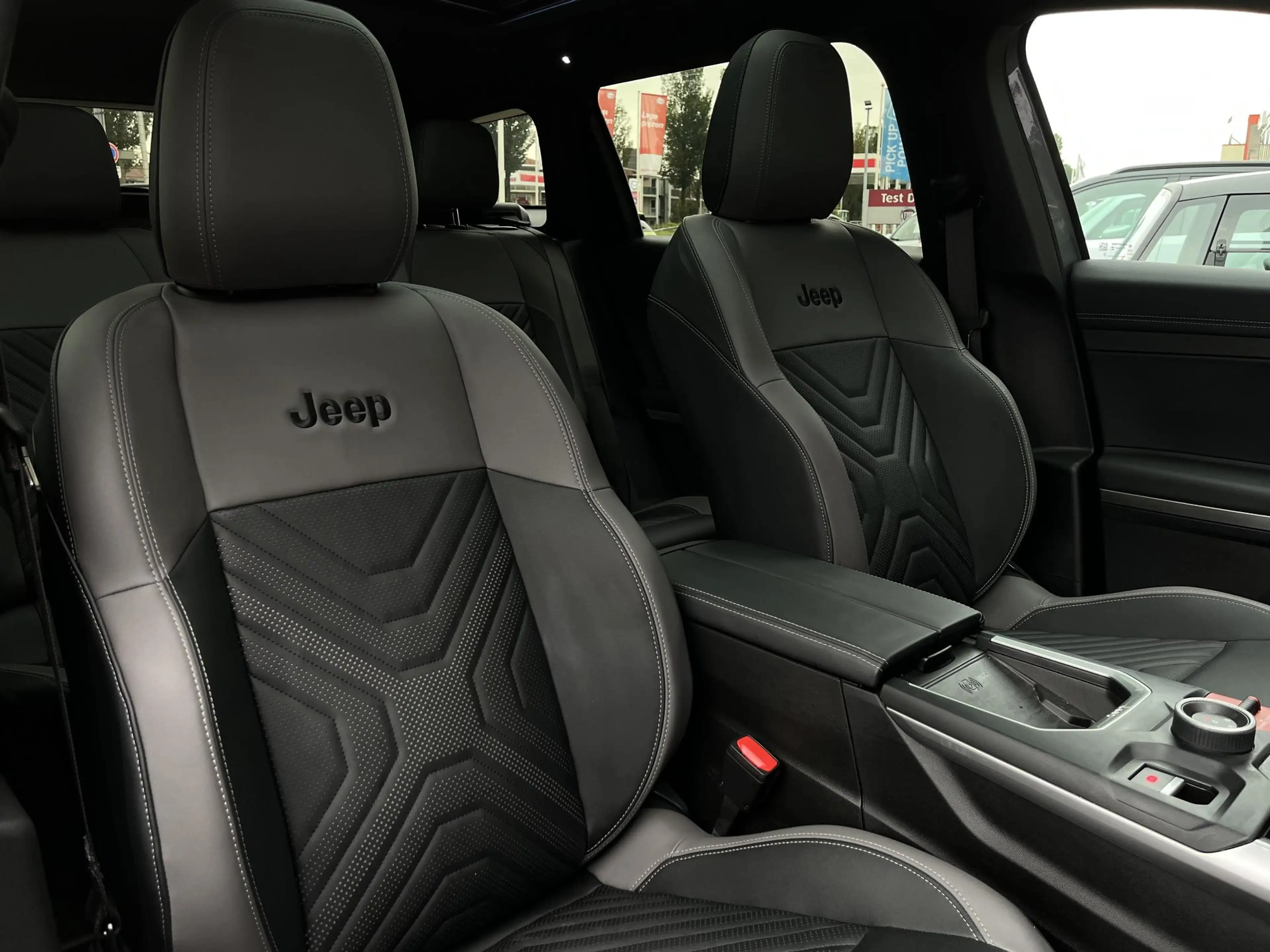 Jeep Compass First Edition 74 kWh | Apple/Android | Panaroma/sc — photo 11