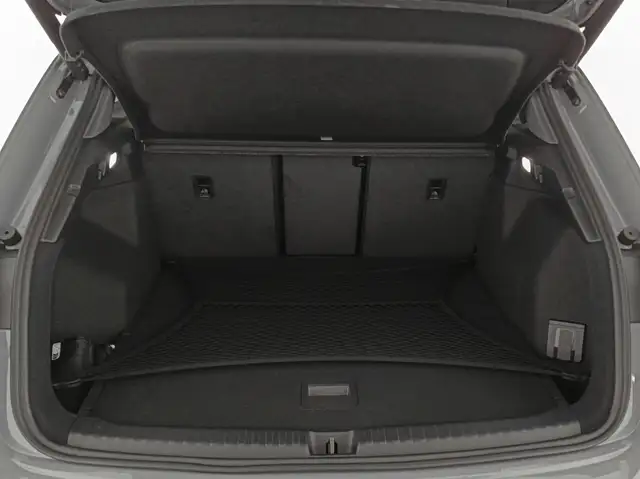 Audi Q4 e-tron view 7