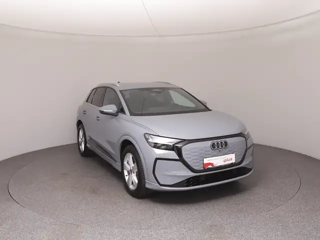 Audi Q4 e-tron view 2